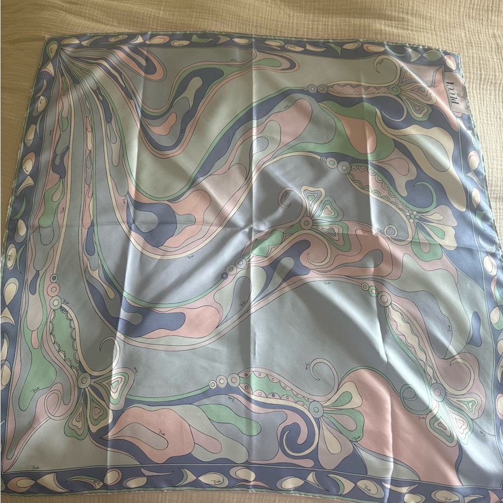 Emilio Pucci Multicolor Scarf - Picture 7 of 9